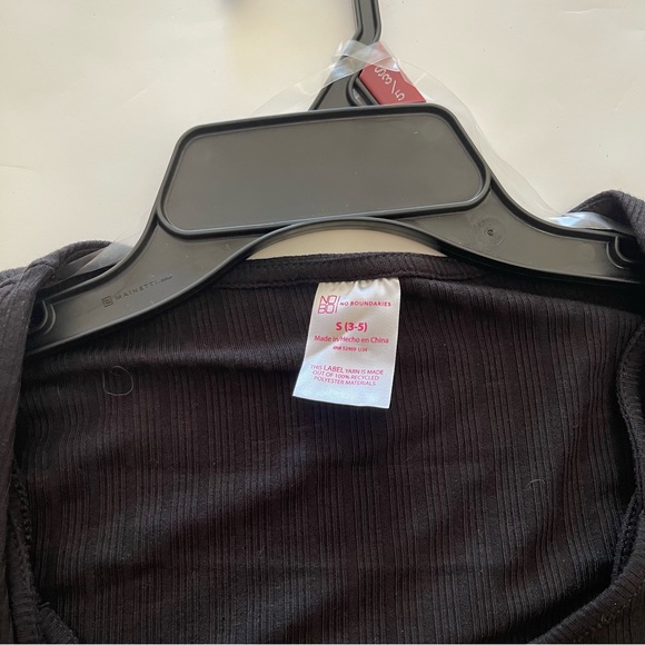 Black Two Piece Crop Top - Picture 2 of 5